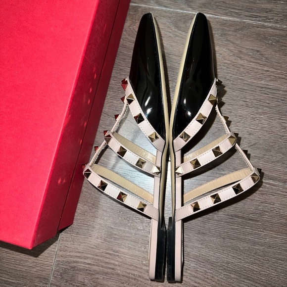 Valentino Garavani Rockstud Patent Leather Mules Flats Shoes - Picture 6 of 12